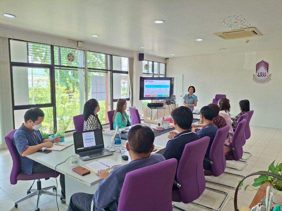 ระดมความคิดจัดทำร่างแผนยุทธศาสตร์การพัฒนาวิทยาเขตเชียงราย ประจำปี 69-73