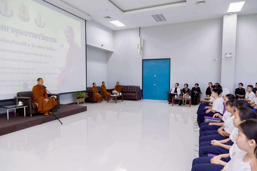 วิทยาเขตเชียงราย ให้บริการสถานที่แก่ รร.วิทยาศาสตร์จุฬาภรณราชวิทยาลัย เชียงรายและลำปาง