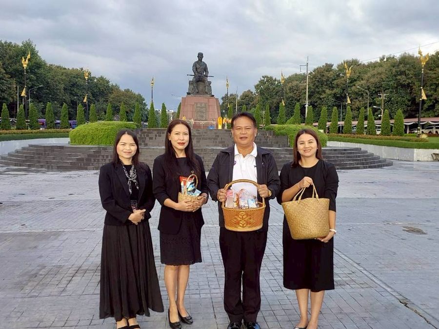 วิทยาเขตเชียงราย ร่วมกิจกรรมตักบาตรบำเพ็ญพระราชกุศล