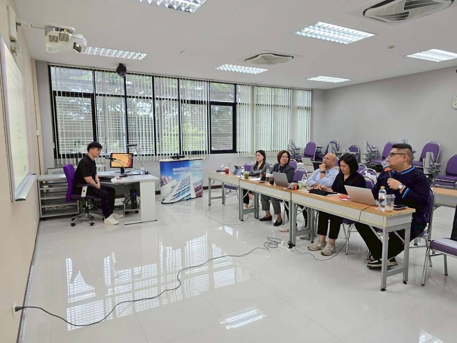 วิทยาเขตเชียงราย สอบโครงร่างงานวิจัยนิสิตบริหารธุรกิจมหาบัณฑิต