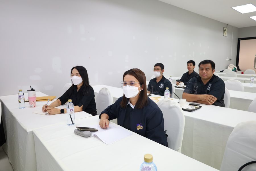 วิทยาเขตเชียงราย อบรมการส่งเสริมการใช้พื้นที่สีเขียวและการสร้างระบบนิเวศที่สมดุลภายในหน่วยงาน