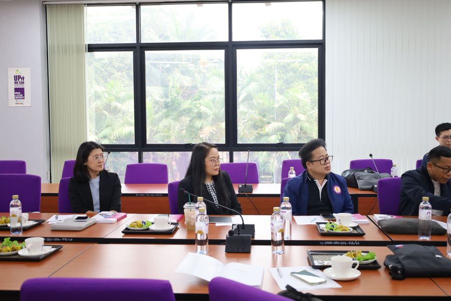 วิทยาเขตเชียงราย ให้บริการสหพันธ์ครูเชียงราย