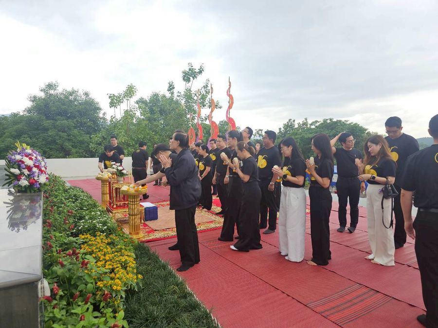 ผู้อำนวยการวิทยาเขตเชียงราย ร่วมพิธีสักการะบูชา พระพุทธภุชคารักษ์ พระพุทธรูปประจำ