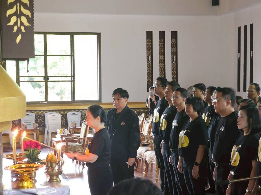 วิทยาเขตเชียงราย ร่วมพิธีถวายเครื่องสักการะบูชาองค์สมเด็จพระนเรศวรมหาราช