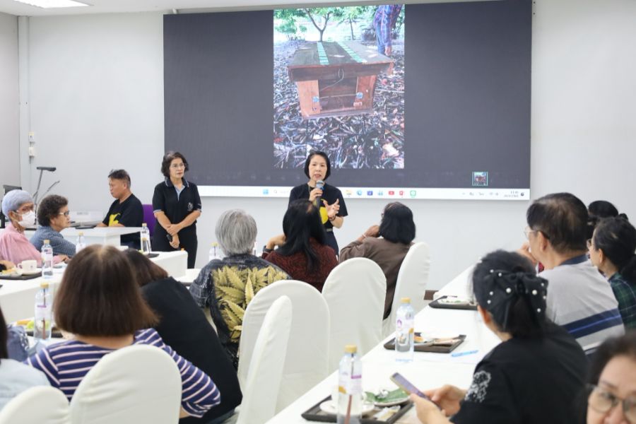 วิทยาเขตเชียงราย ขับเคลื่อนโครงการเศรษฐกิจสร้างสรรค์ฯ พร้อมส่งเสริมสุขภาวะผู้สูงวัยในชุมชน