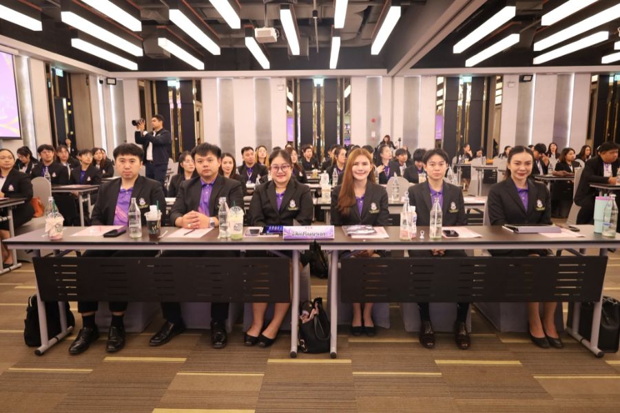 นิสิตบริหารการศึกษาวิทยาเขตเชียงรายและวิทยาลัยการศึกษา จัดสัมมนาก้าวข้ามความท้าทาย สู่การบริหารการศึกษายุคใหม่